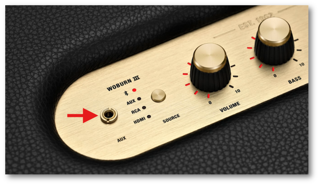 AUX 유선 연결 방법